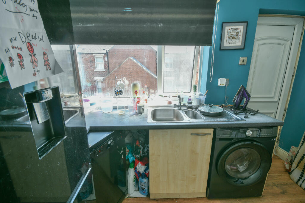 Apartment in Gateshead, North East - View 4