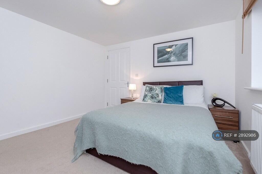 Main image of property: Royal Lane, West Drayton, UB7