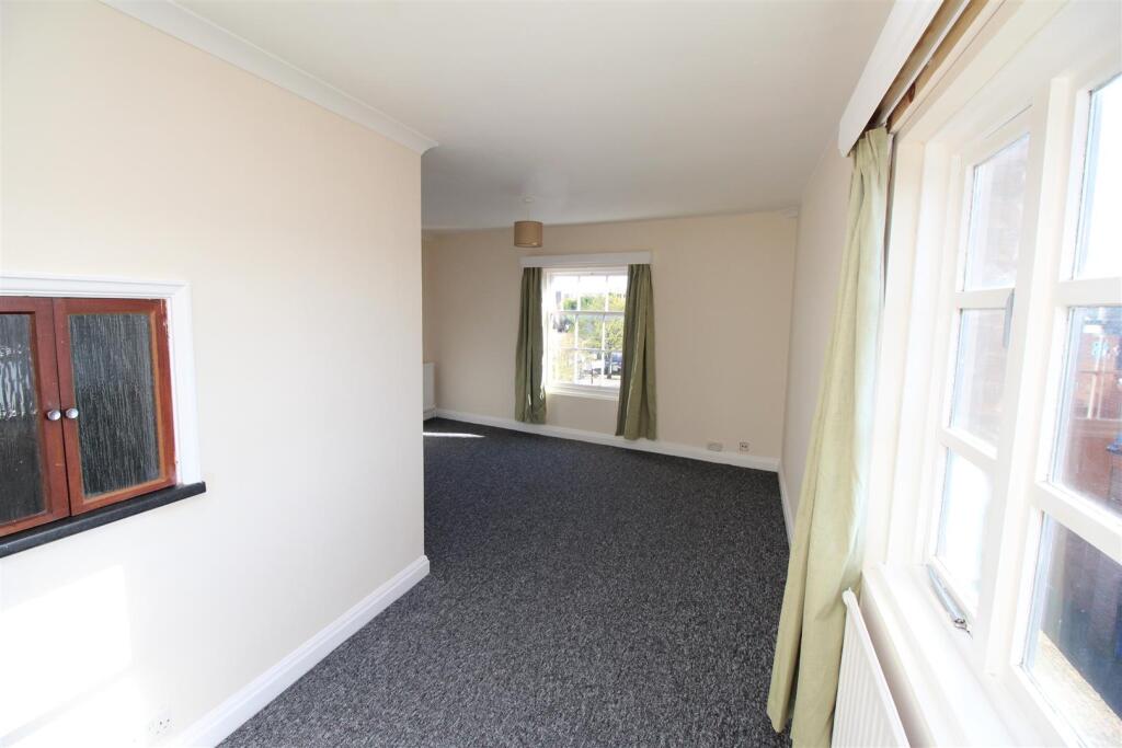 Apartment in Nottingham - View 5