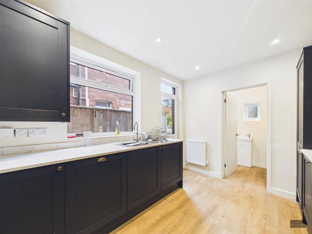 House in Exeter - View 4