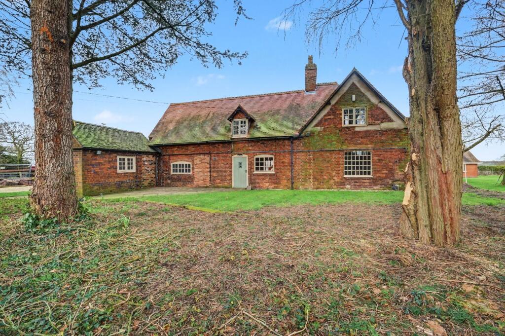 Main image of property: Nuneaton Road, Ansley, Nuneaton