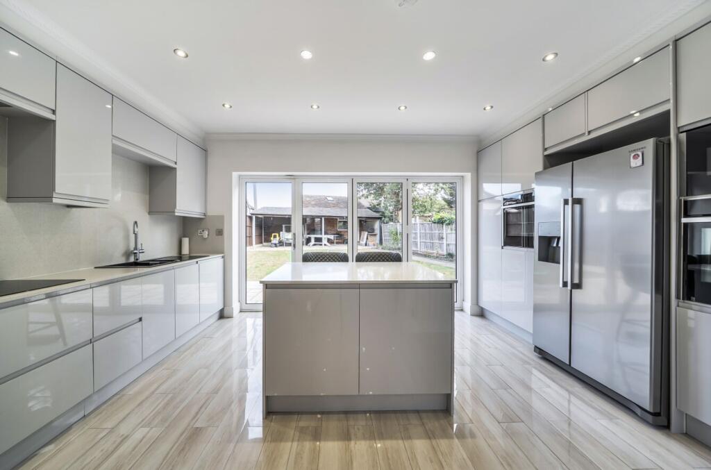 Apartment in London - View 2