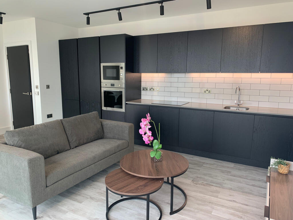 Apartment in London - View 5