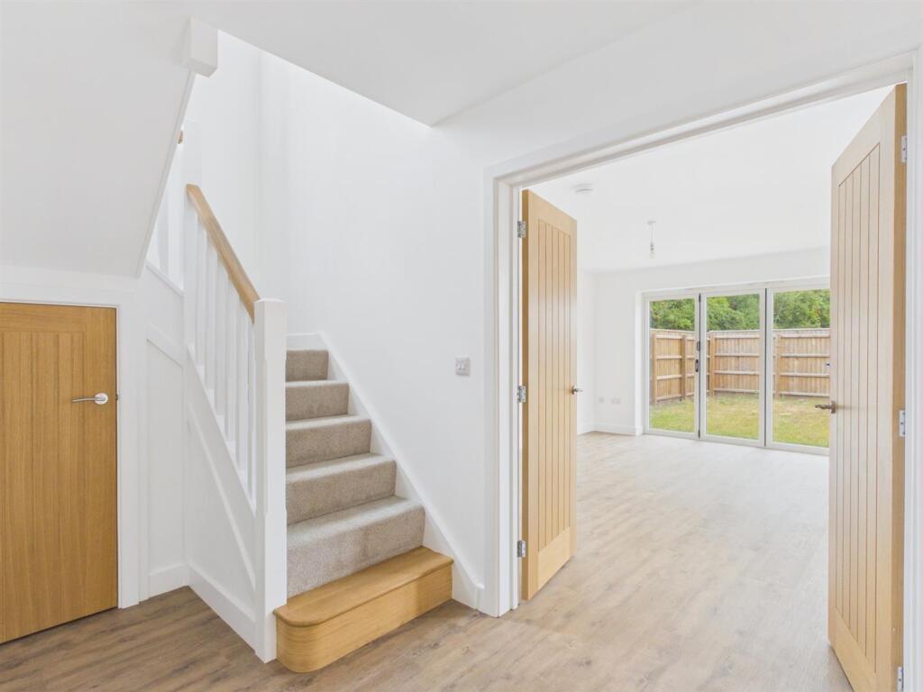 House in Peterborough - View 5