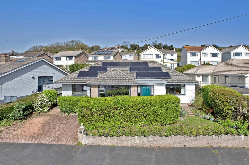 Main image of property: St. Davids Road, Teignmouth, TQ14