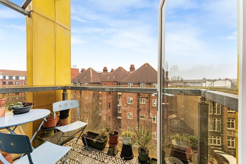 Dunn Street, London, E8 photo 2