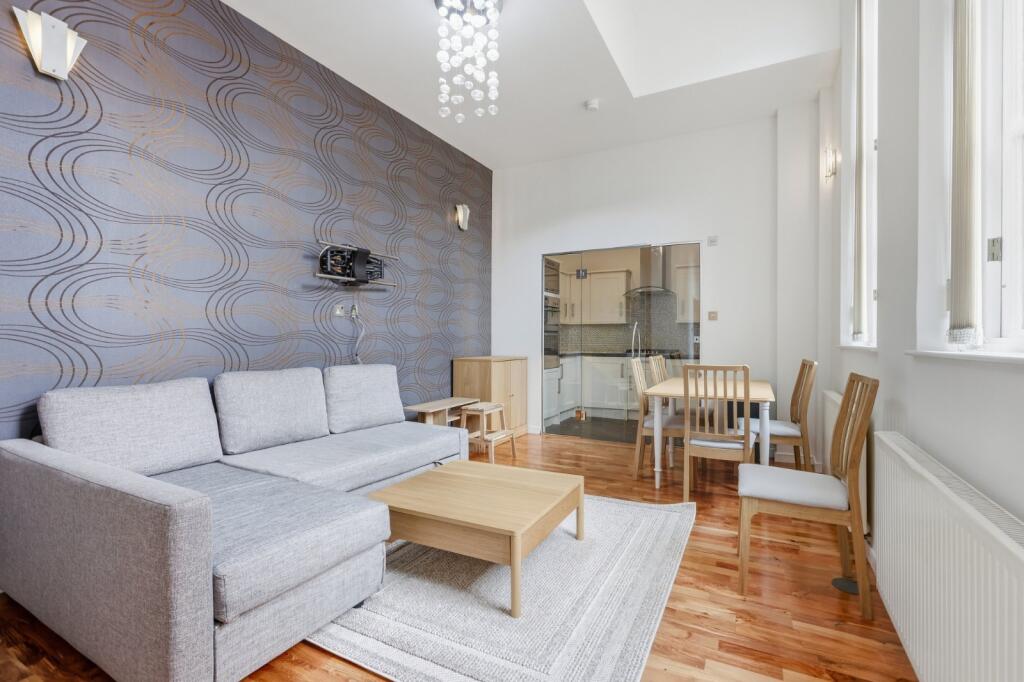 Apartment in Glasgow - View 3
