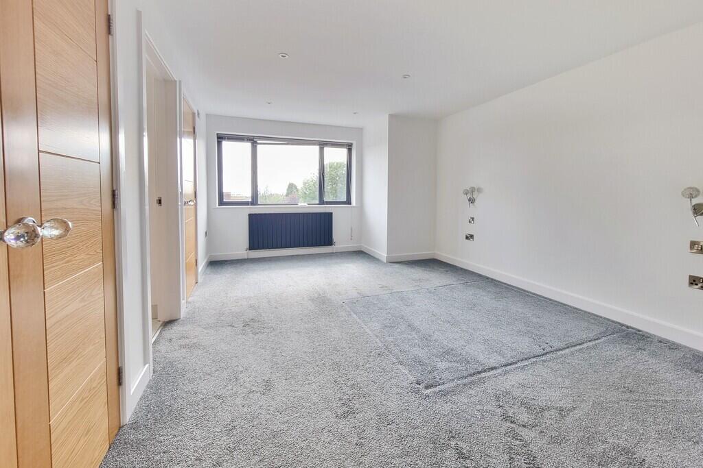 House in Portsmouth - View 5