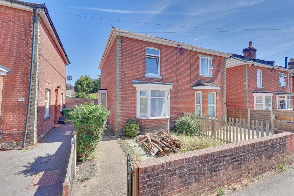 Main image of property: Pinegrove Road, Sholing