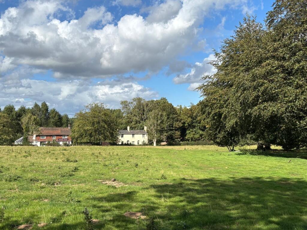 Main Road, Sellindge, Ashford, Kent, TN25 photo 3