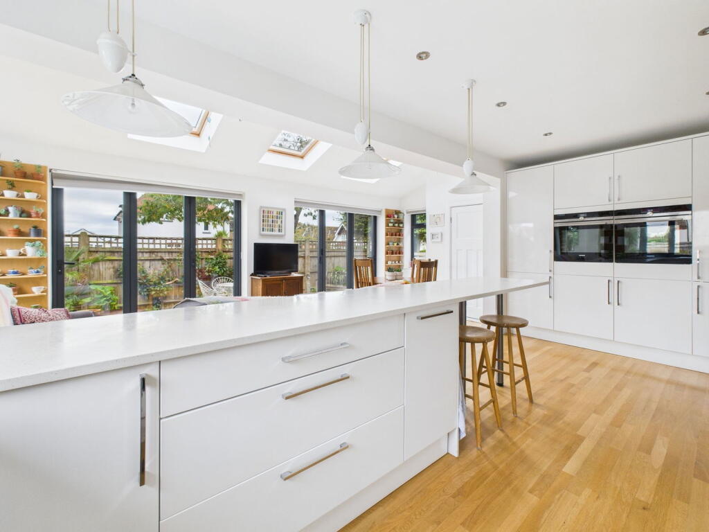 House in Worthing, West Worthing - View 3