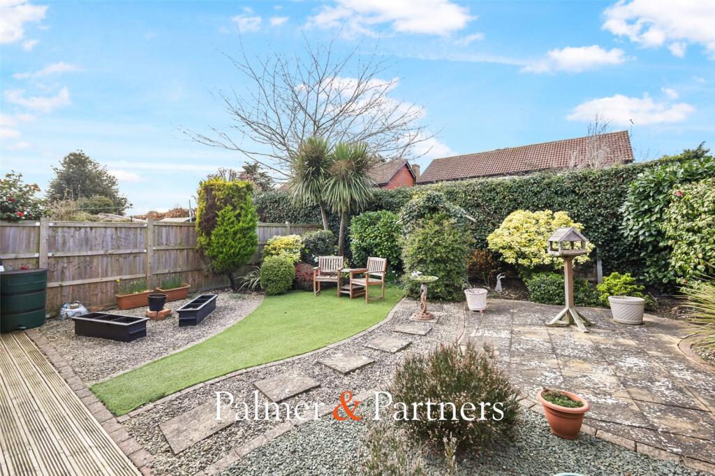 Albany Close, West Bergholt, Colchester, Essex, CO6 photo 4
