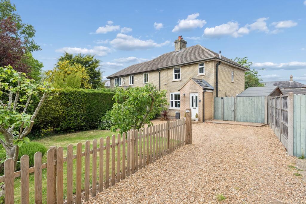 Main image of property: Kimbolton Road, Hail Weston, St Neots, PE19