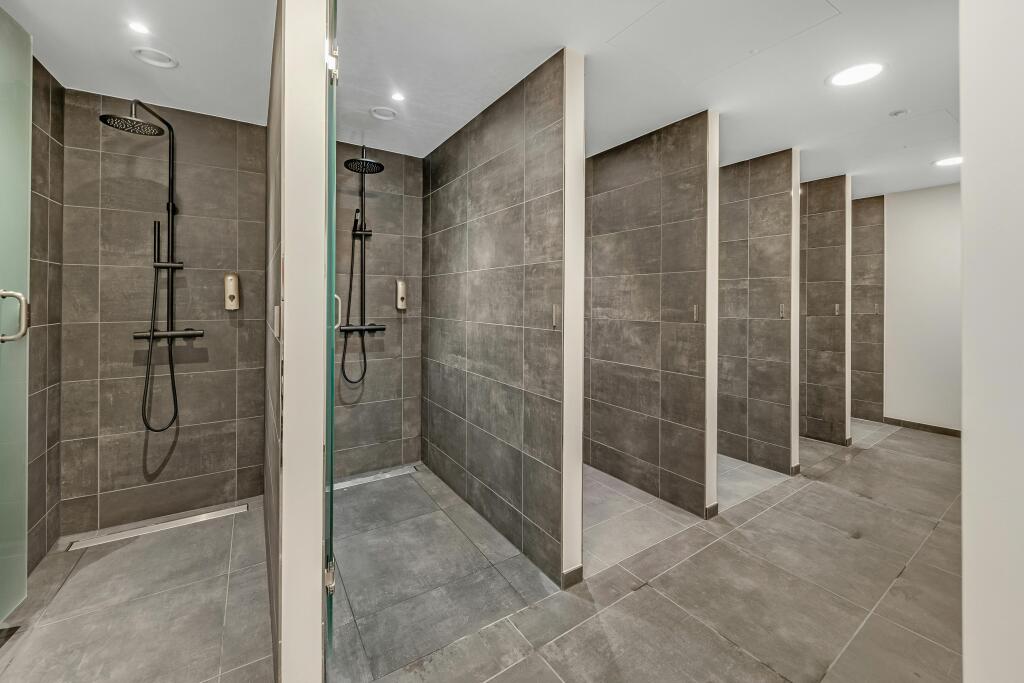 2022_06_090918 Showers.jpg
