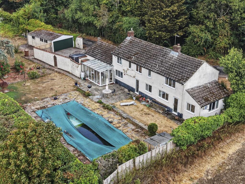 House in East Hertfordshire, Cottered - View 4