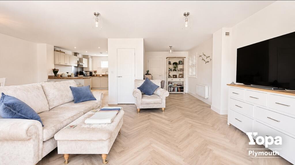 House in South Hams, Brixton - View 2