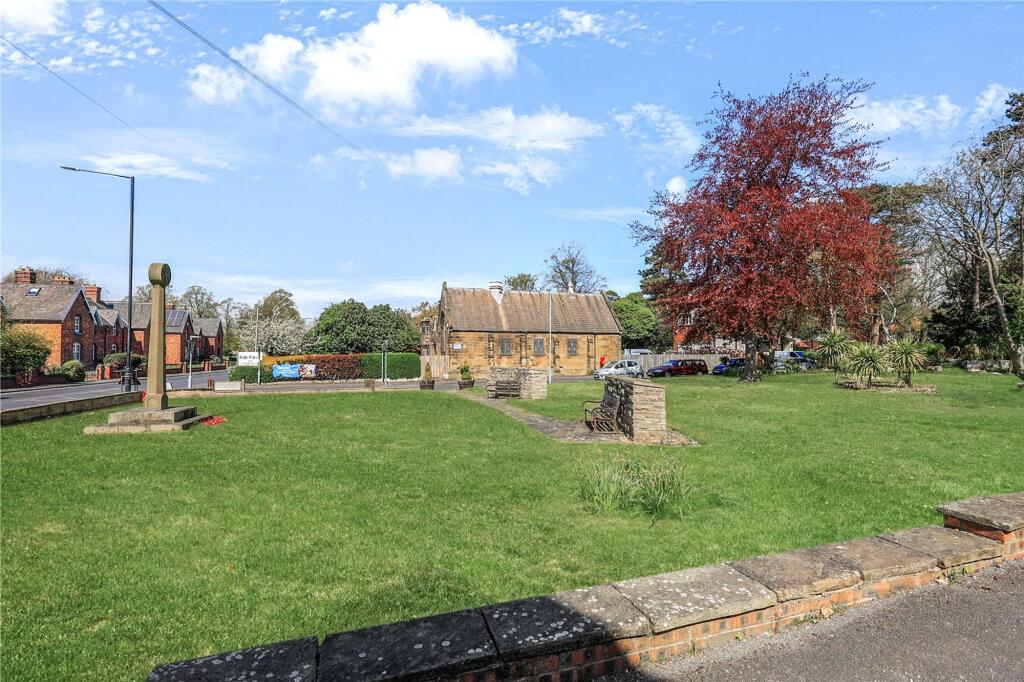 House in Stockton-on-Tees - View 3