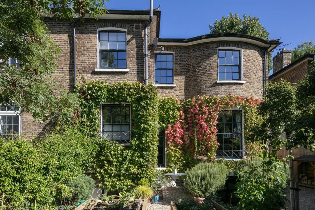 Main image of property: Peckham Hill Street, Peckham, SE15