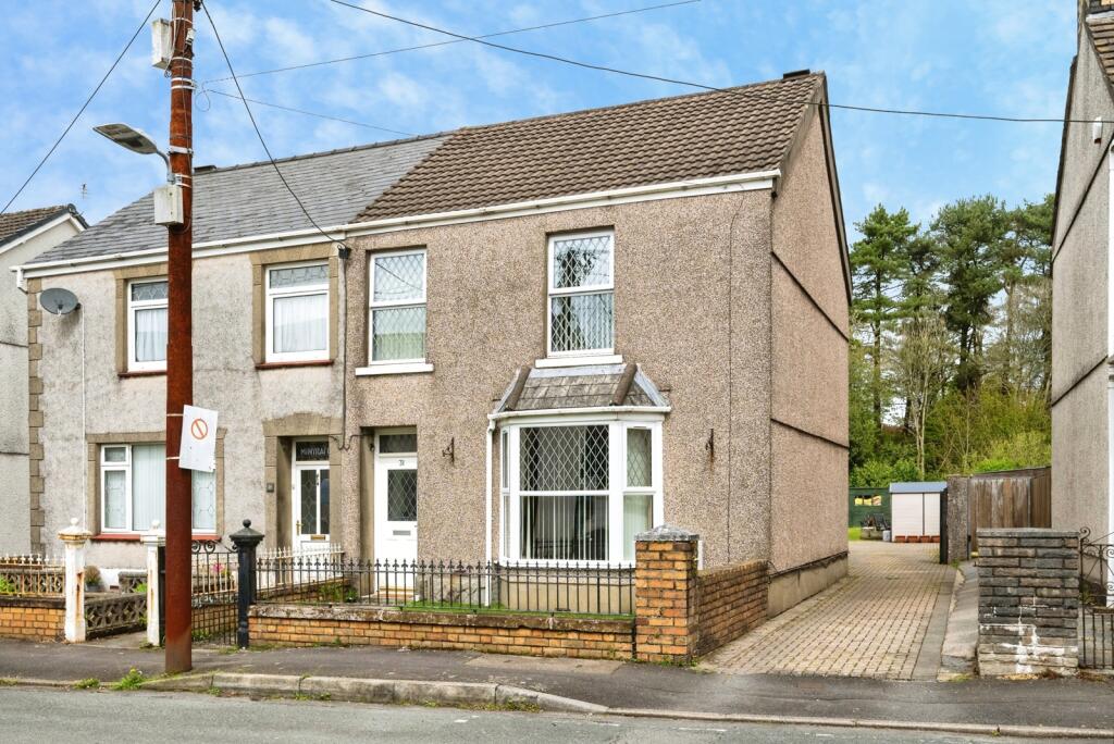 Main image of property: Glanyrafon Road, Pontarddulais, Swansea, SA4