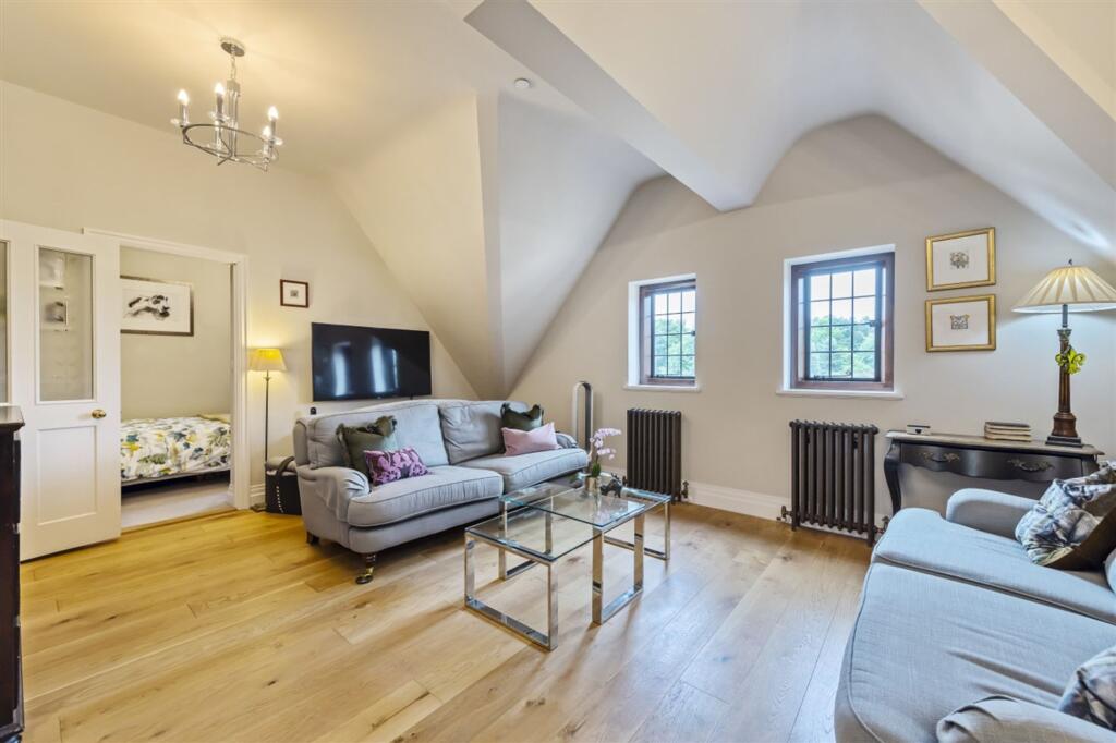 Main image of property: Kings Drive, Midhurst, GU29