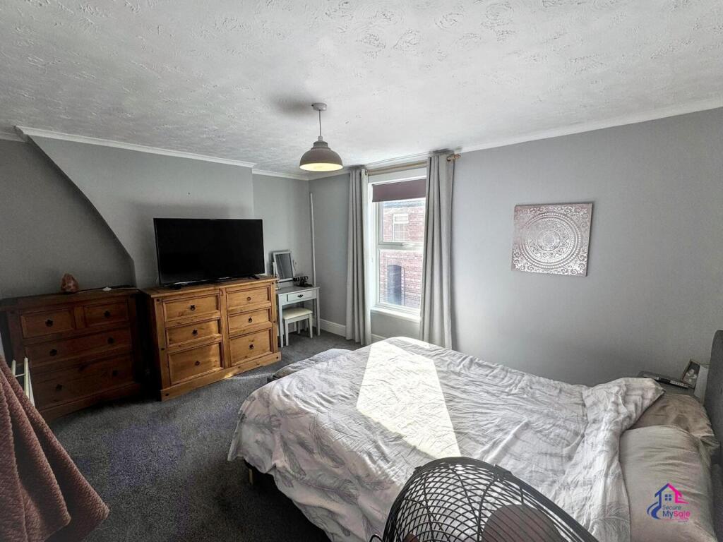 House in South Kesteven, Gonerby Hill Foot, Grantham - View 5