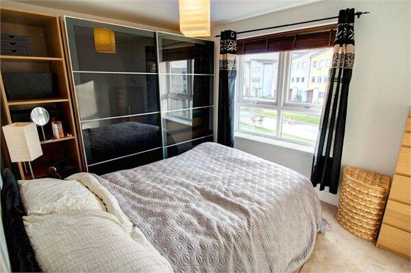 Apartment in Newcastle upon Tyne - View 5