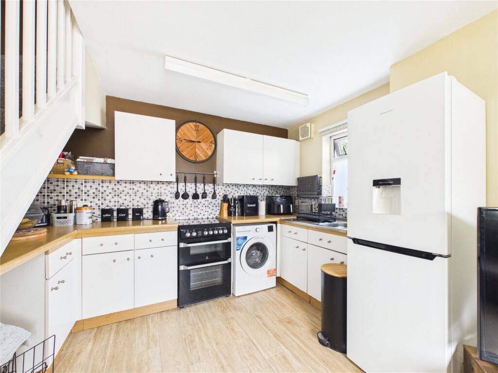 House in Bristol, Bradley Stoke - View 3