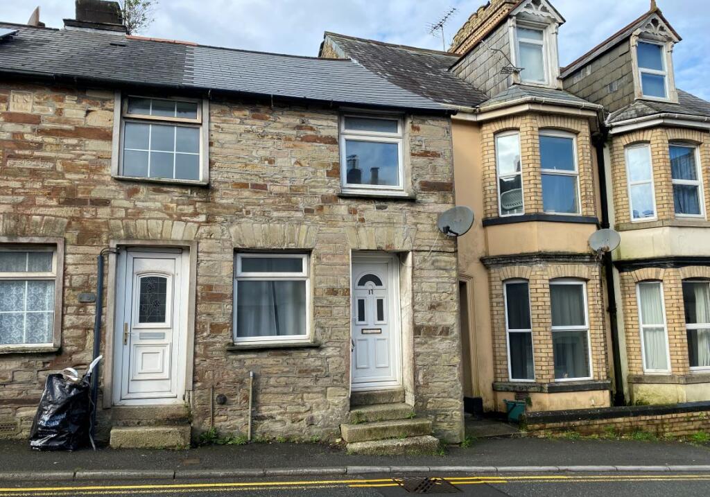 Main image of property: 17 St. Nicholas Street, Bodmin, Cornwall, PL31 1AB