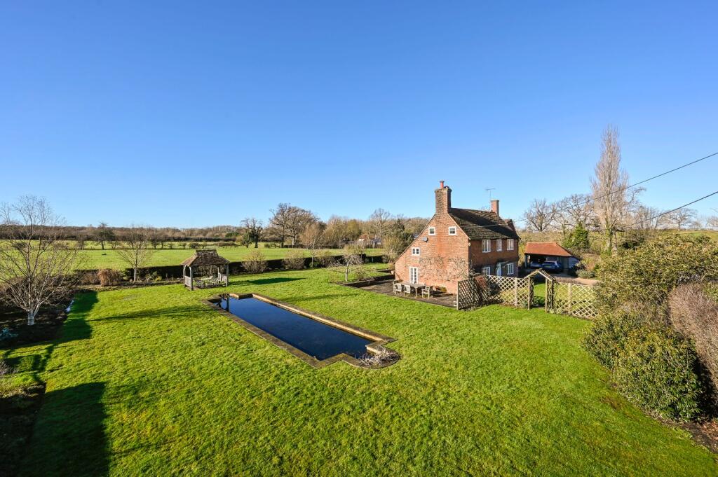 4-bed detached on Biddenden, Ashford, Kent, TN27, £995,000