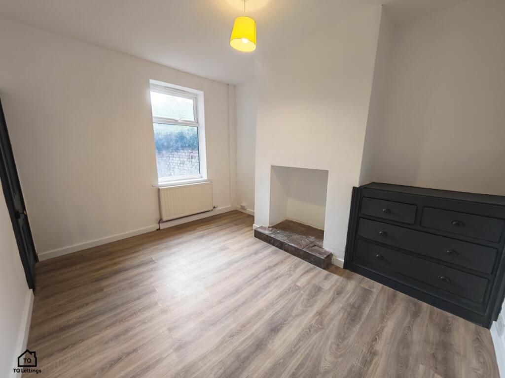 House in Widnes, Halton - View 4