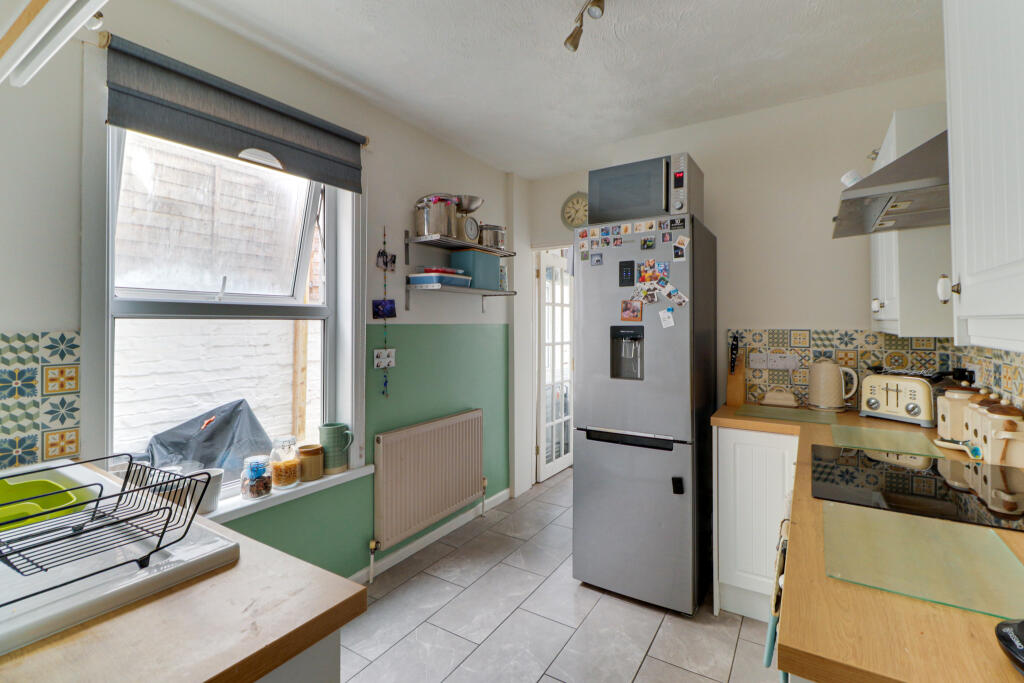 House in Portsmouth - View 5