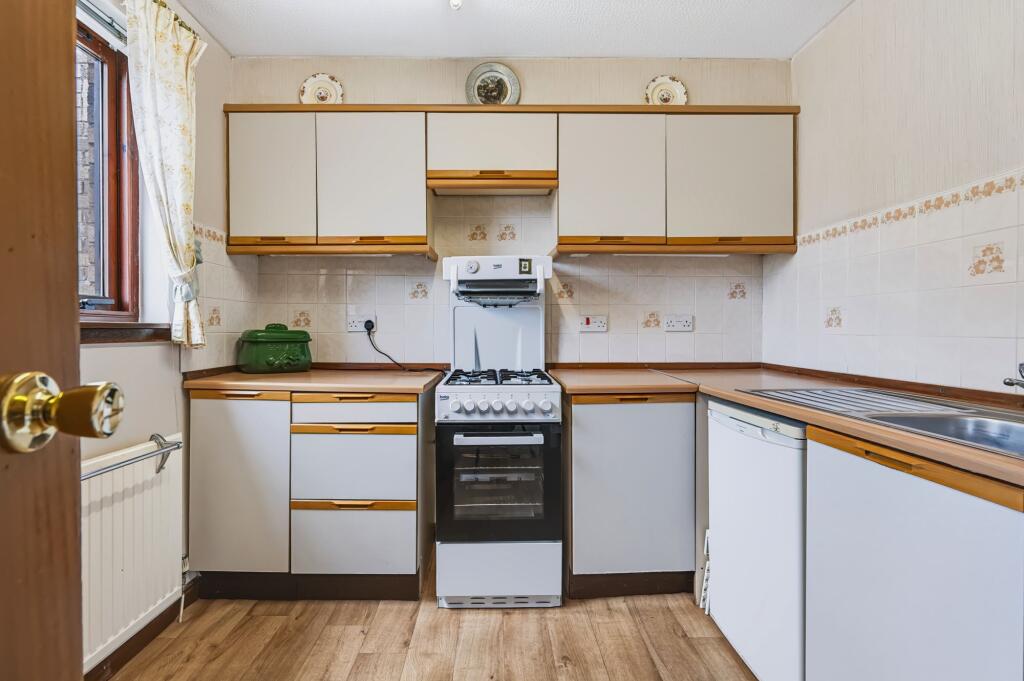 Apartment in Brightons, Falkirk - View 5