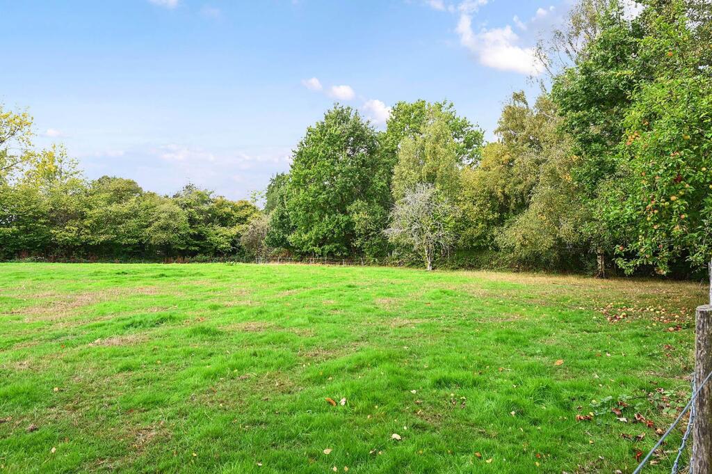 Foxhole Lane,Hawkhurst, Kent photo 2