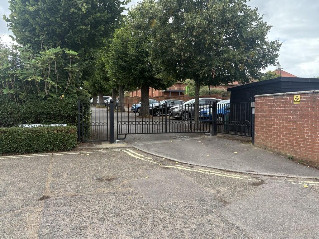 Property photo 11