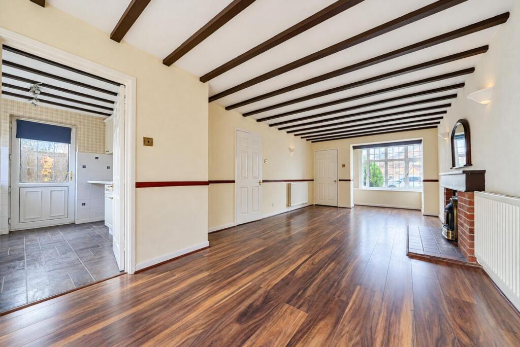 House in Basingstoke and Deane, Kempshott - View 3