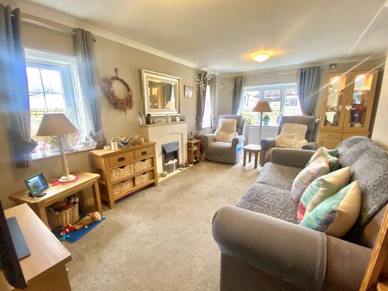 Wickham Court, Southwick Road, North Boarhunt photo 3