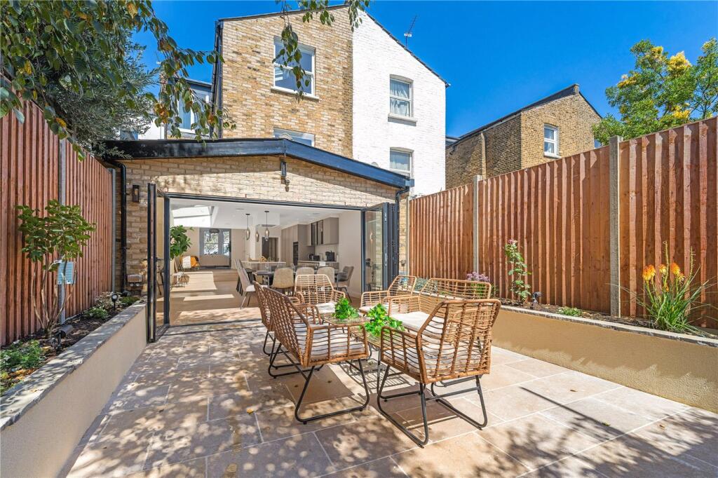 House in London, Denmark Hill, East Dulwich - View 4