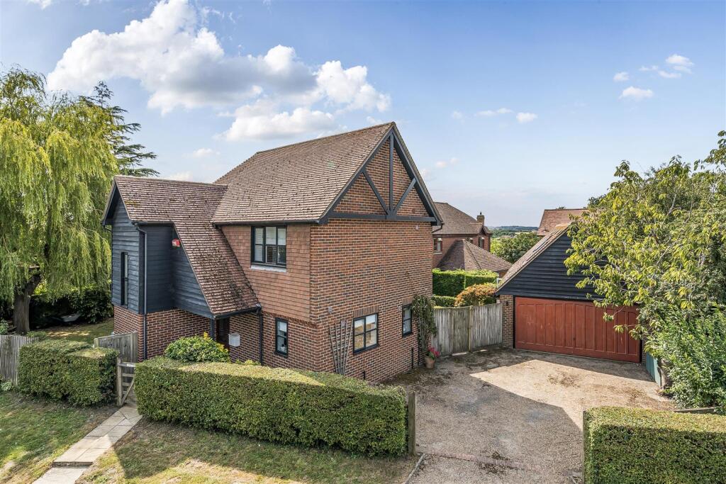 Main image of property: Foxborough Hill, Woodnesborough, Sandwich