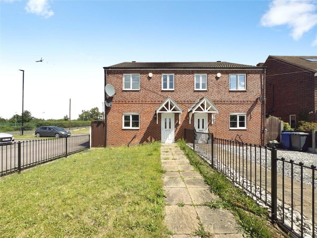 Main image of property: Poplar Way, Auckley, Doncaster, South Yorkshire, DN9