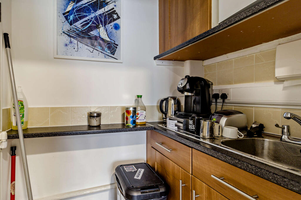 Apartment in Sheffield - View 4