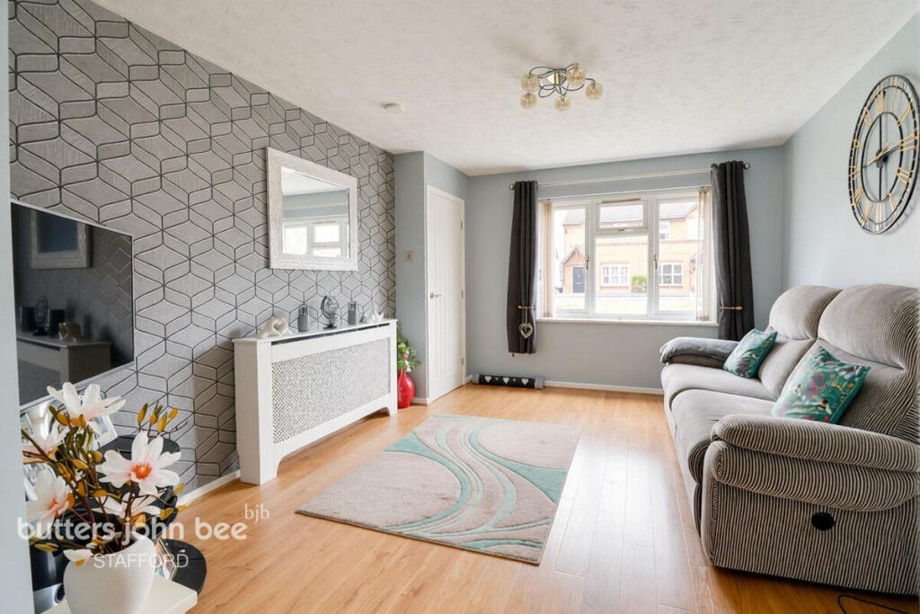 3-bed semi-detached on The Crescent, Stafford, £220,000