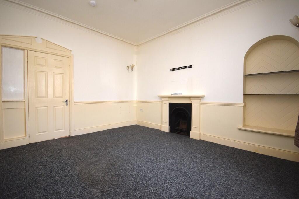 Crieff Road, Perth photo 2