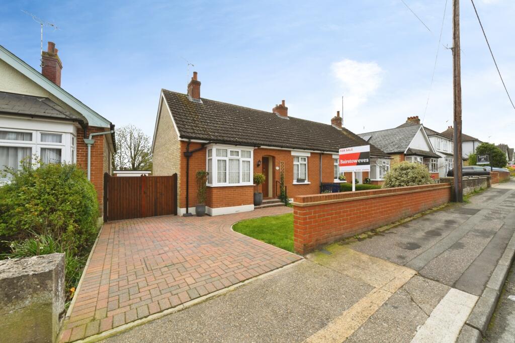 Main image of property: Clare Road, Braintree, Essex, CM7