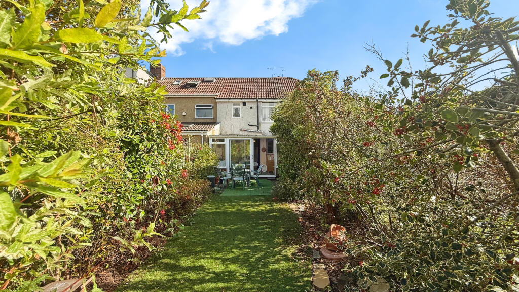 Main image of property: Alderney Avenue, Brislington, Bristol, BS4 4SF