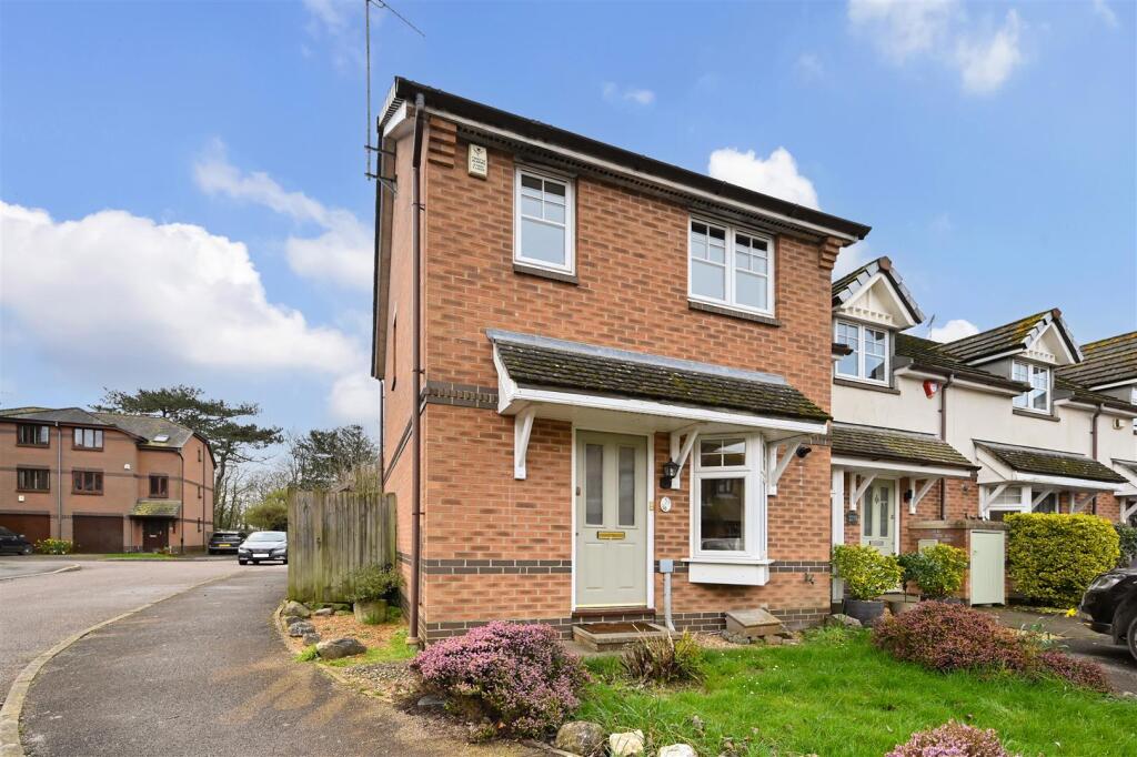 Main image of property: Penfolds Place, Arundel