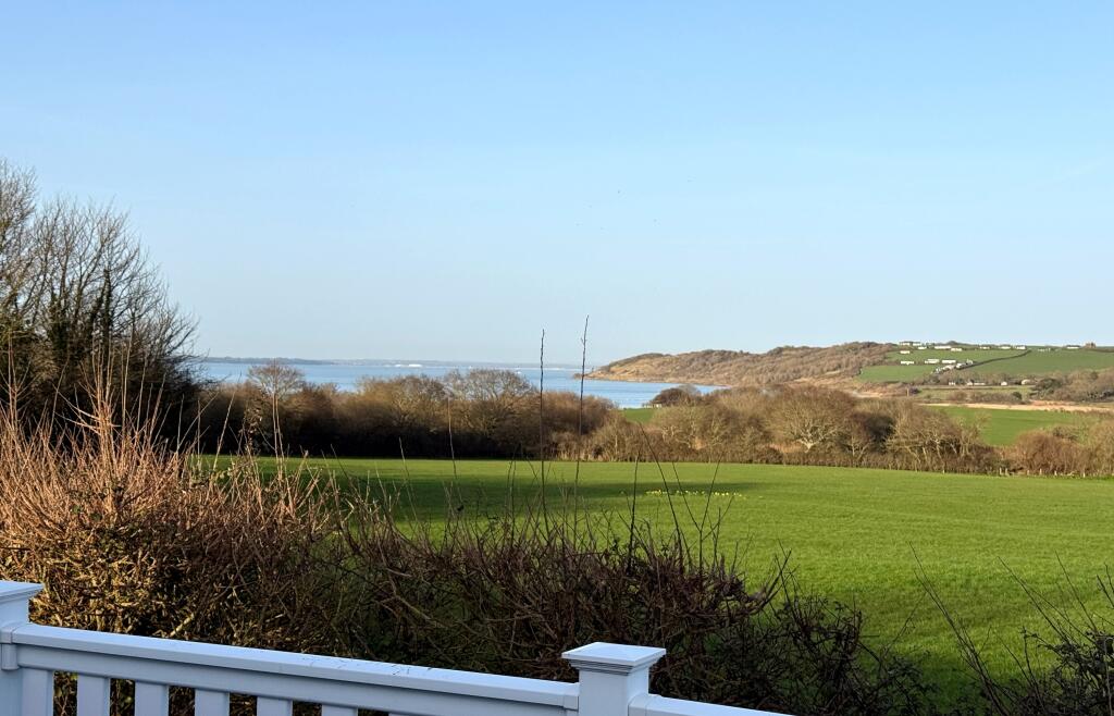 Two Bed Willerby Clearwater (40x20), Thorness Bay Holiday Park, Cowes, Isle of Wight, PO31 8NJ photo 2