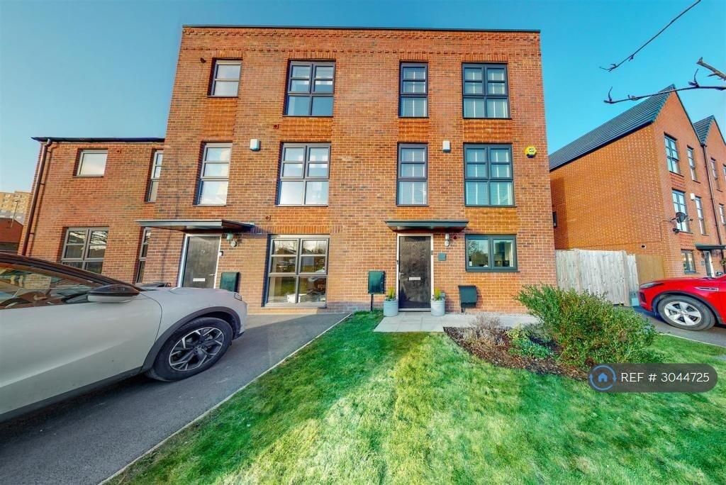 Main image of property: Lower Vickers Street, Manchester, M40