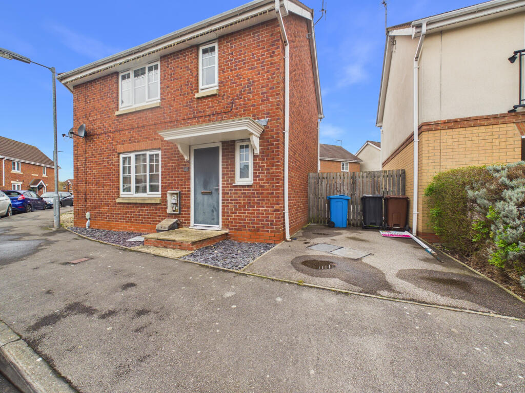 Main image of property: Pasture View, Kingswood, Hull, North Humberside, HU7