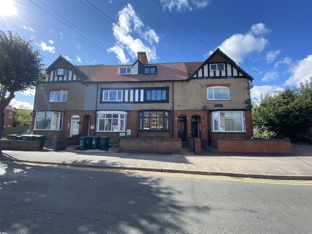 Main image of property: Earlsdon Avenue North, Earlsdon, Coventry, CV5 6GA