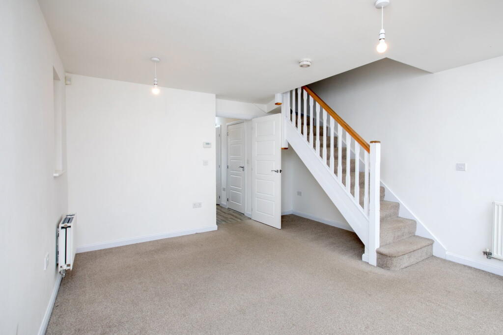 Prestoe Close, Corby, Northamptonshire, NN17 5GF - View 5